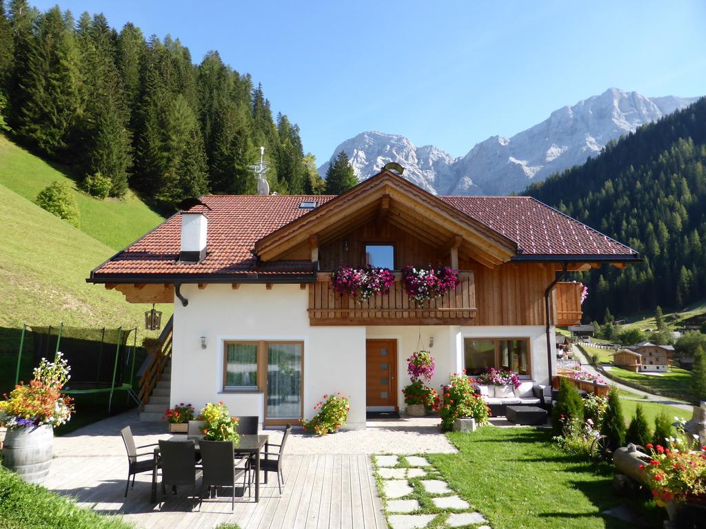 Luech Da Mirio Apartman La Valle Szoba fotó